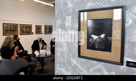 Zlin, Czech Republic. 08th Dec, 2020. Czech photographer Jan Saudek, right, launches the exhibition of his 85 pictures due to his 85th birthday in Zlin, Czech Republic, December 8, 2020. Credit: Dalibor Gluck/CTK Photo/Alamy Live News Stock Photo