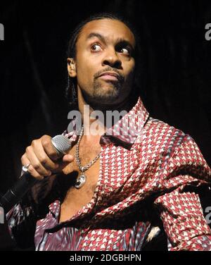 Miami, FL 12-17-2001Shaggy performing at  the Y100 Jingle Ball at the American Airlines Arena. Photo by Adam Scull/PHOTOlink / MediaPunch Stock Photo