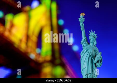 Brooklyn Bridge, tribute in light and The Statue of Liberty at Night Lights, New York City Stock Photo