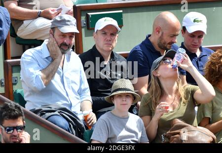 Actor Gilles Cohen and his wife Karine, Cédric Klapisch and his wife Lola Doillon and his son Emile attend the French Tennis Open at Roland Garros on May 31, 2017 in Paris, France. Photo by Laurent Zabulon/ABACAPRESS.COM Stock Photo