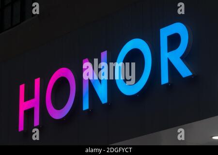 A Huawei Honor flagship store is pictured in Shanghai, China, 17 November 2020.   Huawei Technologies is selling its budget brand smartphone unit Hono Stock Photo