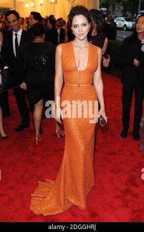 Katharine McPhee arriving at the Costume Institute Benefit, held at the Metropolitan Museum of Art to celebrate the opening of Schiaparelli and Prada, Impossible Conversations, New York. Stock Photo