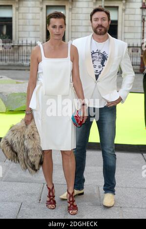 Simon and Yasmin Le Bon arrive for the Marc Jacobs London Fashion Week  Autumn Winter 2007 Collection show at Claridges in central London Stock  Photo - Alamy