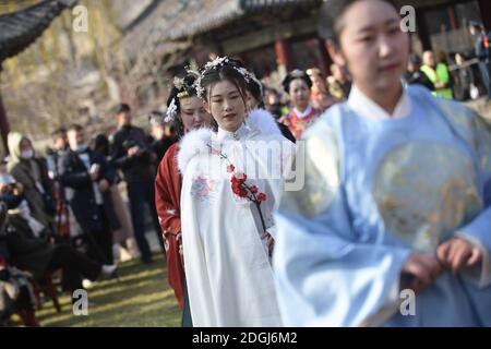 The event held in Jinci attracts nearly a hundred participants and ...