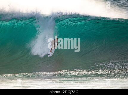 Haleiwa, HI, USA. 8th Dec, 2020. Atmosphere pictured at the 2020 Pipe Invitational on day 1 of the Billabong Pipe Masters Surfing Tournament in Haleiwa, HI on December 8, 2020. Credit: Erik Kabik Photography/Media Punch/Alamy Live News Stock Photo