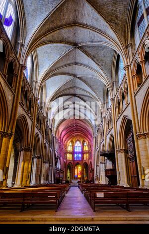 France, Nièvre (58), Nevers, Saint-Cyr-et-Sainte-Julitte cathedral on the way to Saint-Jacques de Compostelle, Loire valley Stock Photo