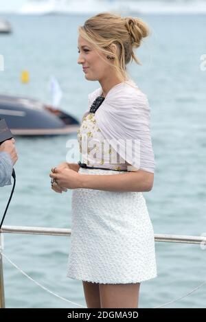 Blake Lively attending The Shallows photocall, held at the Majestic Beach, Cannes. Part of the 69th Cannes Film Festival in France. (Mandatory credit: Doug Peters/EMPICS Entertainment)   Stock Photo