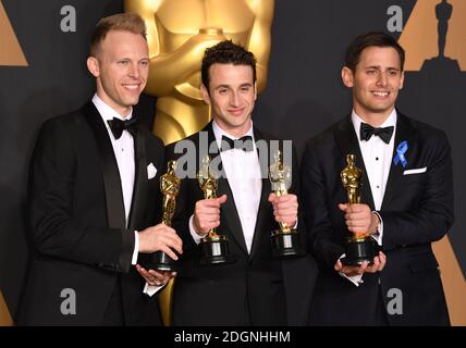 Songwriters Justin Paul, Justin Hurwitz and Benj Pasek, winners of the Best Original Song award for 'City of Stars'  in the press room of the 89th Academy Awards held at the Dolby Theatre in Hollywood, Los Angeles, CA, USA.  Picture date Sunday February 26, 2017. Picture credit should read Doug Peters/ EMPICS Entertainment.  Stock Photo