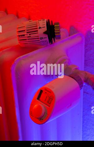 Smart Home application, control of heating, room temperature via Bluetooth, via mobile phone, smart phone, mechanical thermostat, Stock Photo