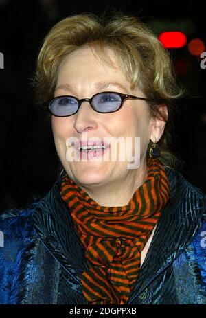 Meryl Streep arriving at the UK Premiere of Lemony Snicket's A Series of Unfortunate Events, Leicester Square, London. Doug Peters/allactiondigital.com  Stock Photo