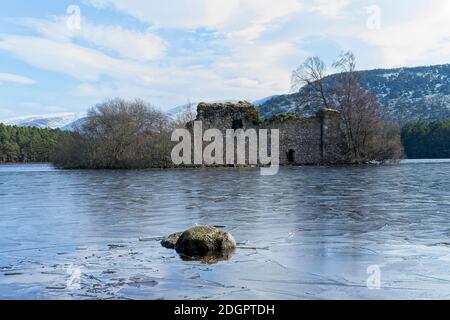 14th Century island Castle on Loch An Eilein in the Cairngorms National Park near Aviemore Scotland Stock Photo