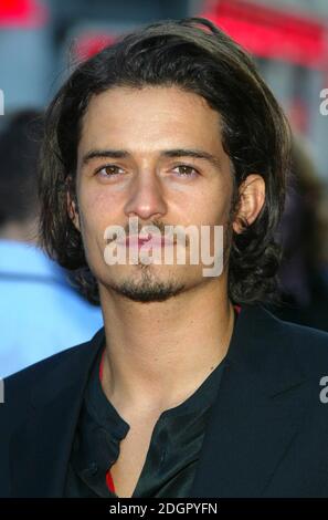 orlando-bloom-arriving-at-the-