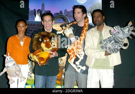 Jada Pinkett Smith, Ben Stiller, David Schwimmer and Chris Rock at the photocall for Madagasgar, the Mandarin Oriental Hotel, London. Doug Peters/allactiondigital.com  Stock Photo