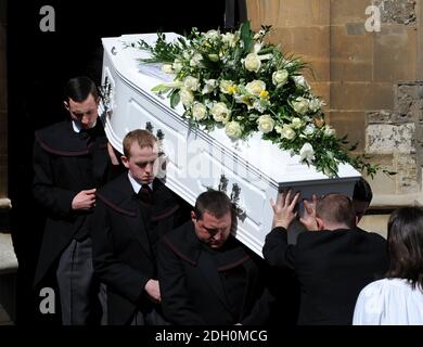 Jade Goody's coffin at her funeral at St John's Baptist Church in Buckhurst Hill, Essex Stock Photo