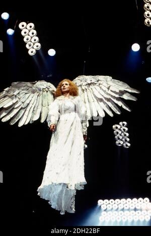 Nancy Crane (The Angel) in PERESTROIKA, part 2 of ANGELS IN AMERICA by Tony Kushner at the Cottesloe Theatre, National Theatre (NT), London SE1  20/11/1993  music: Paddy Cunneen  design: Nick Ormerod  lighting: Mick Hughes  movement: Jane Gibson  director: Declan Donnellan Stock Photo