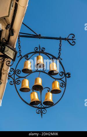 UK, England, Essex, Saffron Walden, Bridge Street, The Eight Bells Pub Stock Photo