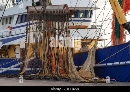 A fishing boat in Oudeschild harbour Stock Photo