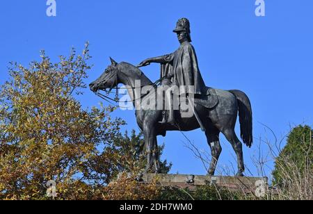 Photos for a feature on Wellesley Woodland, Aldershot - Autumn weekend walks feature. The Wellington Statue. Stock Photo