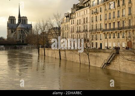 Paris flood as river Seine rises and approaches record level. January 26th 2018. Stock Photo