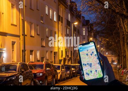 Symbolic image of residential burglary, burglar radar app, shows burglaries in the city, the last few days, residential street, many apartment buildin Stock Photo