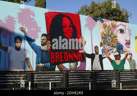 Los Angeles, California, USA 3rd December 2020 A general view of atmosphere of Breonna Taylor Black Lives Matter Street Art Mural on December 3, 2020 in Los Angeles, California, USA. Photo by Barry King/Alamy Live News