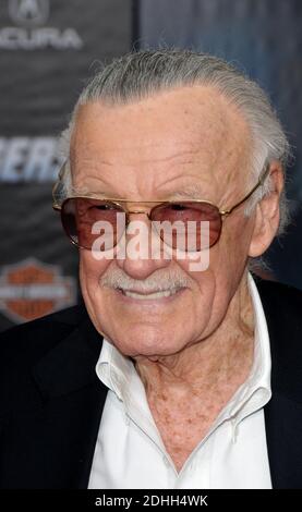 Stan Lee at THE AVENGERS. WORLD PREMIERE HOLLYWOOD LOS ANGELES CALIFORNIA USA 04/11/2012 Stock Photo