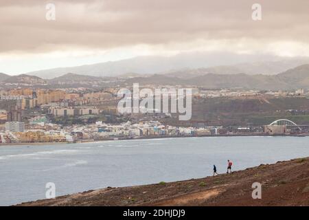 Las Palmas, Gran Canaria, Canary Islands, Spain.11th December, 2020. View over in Las Palmas on Gran Canary as The Canary Islands are removed from the UK list of safe travel destinations. Tourists returning to the UK from 12th December will have to self isolate for two weeks. Credit: Alan Dawson/Alamy Live News Stock Photo