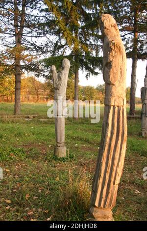 Old County, Romania. Wooden sculptures by Romanian artist Nicolae Nica. Stock Photo