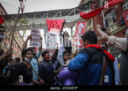 Kolkata, India. 11th Dec, 2020. A protester gesturing and chants in the crowd during the demonstration.Activists of AISA (All India Students' Association) staged a protest rally against NRC (National Register of Citizens), CAA (Citizenship Amendment Act) & Farm bill. Credit: SOPA Images Limited/Alamy Live News Stock Photo