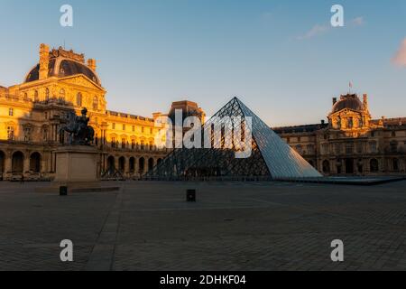 Musee du Louvre closed during Covid-19 Pandemic - Paris, France Stock Photo