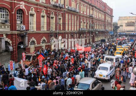 Kolkata, India. 11th Dec, 2020. Anti CAA-NRC-NPR movement resumes in Kolkata, India on Friday, December 11, 2020. The Citizenship Amendment Act (CAA) was enacted by the Government of India. (Photo by Snehasish Bodhak/Pacific Press/Sipa USA) Credit: Sipa USA/Alamy Live News Stock Photo