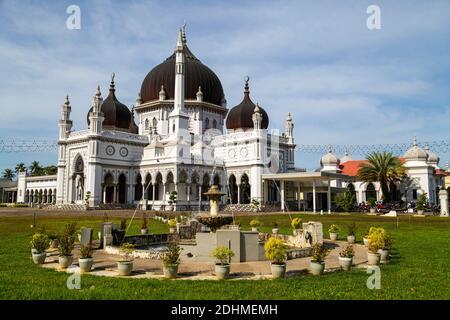 The Zahir Mosque (Malay: Masjid Zahir) is a mosque in Alor Setar, Kedah, Malaysia, and the state mosque of the state of Kedah. The Zahir Mosque is one Stock Photo