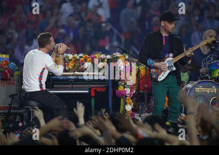 Chris Martin of Coldplay performs onstage during the Pepsi Super Bowl 50 Halftime Show at Levi's Stadium on February 7, 2016 in Santa Clara, CA, USA. Photo by Lionel Hahn/ABACAPRESS.COM Stock Photo