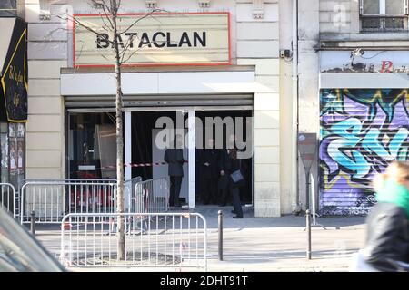 ATTENTATS DE PARIS - RECONSTITUTION AU BATACLAN Photo by Nasser Berzane ...