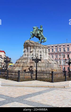 Historic monument to Hetman Bogdan Khmelnitsky on Sofia square in Kiev, Ukraine Stock Photo