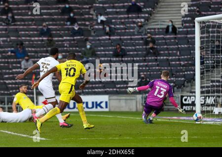 MILTON KEYNES, ENGLAND. DECEMBER 12TH. Colin Daniel scores for Burton Albion, to take the lead to make it 1 - 0 against Milton Keynes Dons, during the Sky Bet League One match between MK Dons and Burton Albion at Stadium MK, Milton Keynes on Saturday 12th December 2020. (Credit: John Cripps | MI News) Credit: MI News & Sport /Alamy Live News Stock Photo
