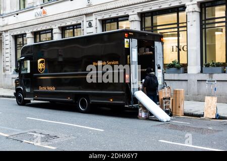 United Parcel Service UPS delivery van in London city Stock Photo
