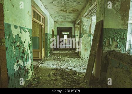 Belarus. Abandoned School In Chernobyl Zone. Chornobyl Catastrophe Disasters. Dilapidated House In Belarusian Village. Whole Villages Must Be Disposed Stock Photo