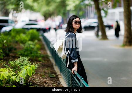 Street style, arriving at Issey Miyake Spring-Summer 2017 menswear show held at Campus Jussieu, in Paris, France, on June 23rd, 2016. Photo by Marie-Paola Bertrand-Hillion/ABACAPRESS.COM Stock Photo