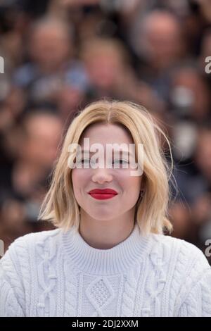 Actress Léa Seydoux at the It's Only the End of the World (Juste La Fin Du  Monde) film photo call at the 69th Cannes Film Festiv Stock Photo - Alamy