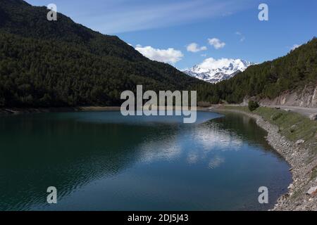 View of the beautiful lago Scale close to Bormio, Italy Stock Photo