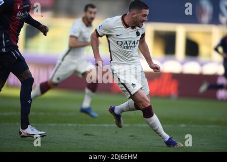 Jordan Veretout (Roma) he scored the fourth goal for his team during the Italian Serie A' match between Bologna 1-5 Roma at Renato Dall Ara Stadium on December 13, 2020 in Bologna, Italy. Credit: Maurizio Borsari/AFLO/Alamy Live News Stock Photo