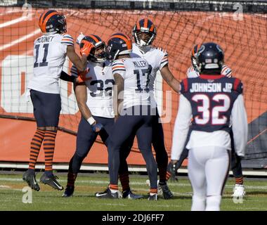 Houston Texans running back David Johnson (31) rushes against the Cleveland  Browns during an NFL football game in Cleveland, Sunday, Sept. 19, 2021,  (AP Photo/Rick Osentoski Stock Photo - Alamy