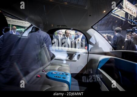 French President Francois Hollande during a visit to Viva Technology Startup Connect fair, at Porte de Versailles exhibition centre, in Paris, France on June 30, 2016. Photo by Denis Allard/Pool/ABACAPRESS.COM Stock Photo