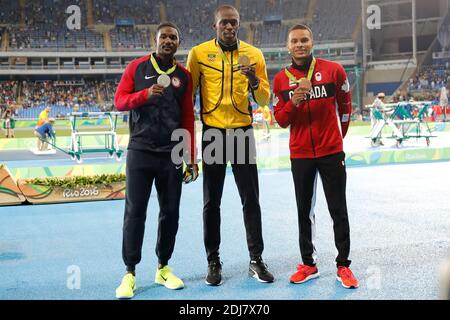 Jamaica's Usain Bolt, Gold medal, USA's Justin Gatlin, Silver medallist and Canada's Andre de Grasse, bronze medalist of the 100m men in Olympic Stadium, Rio, Brasil on August 15h, 2016. Photo by Henri Szwarc/ABACAPRESS.COM Stock Photo