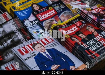 Krakow, Poland. 09th Dec, 2020. Polish news weekly magazines are seen on sale at the Stary Kleparz market. Credit: SOPA Images Limited/Alamy Live News Stock Photo