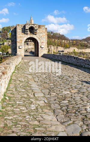 Ruins of The capital city of the Second Bulgarian Empire medieval stronghold Tsarevets, Veliko Tarnovo, Bulgaria Stock Photo
