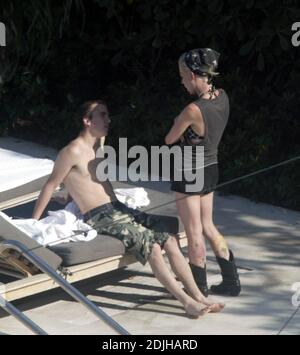 Exclusive!! Frankie Muniz and fiancee Jamie Gandy spendan afternoon poolside at a Miami hotel.  5/8/06 Stock Photo