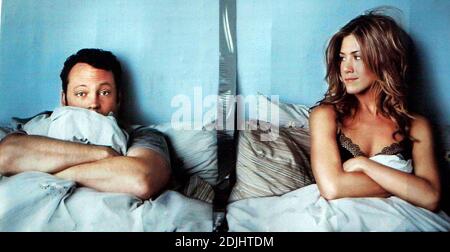 Jennifer Aniston and Vince Vaughn posed in bed for this promotion