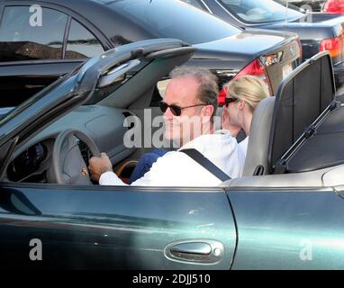 Kelsey Grammer and his wife out and about in Malibu, Ca. 4/10/05 Stock Photo